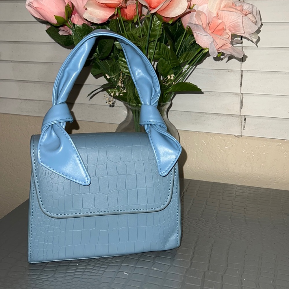 BLUE BAG
